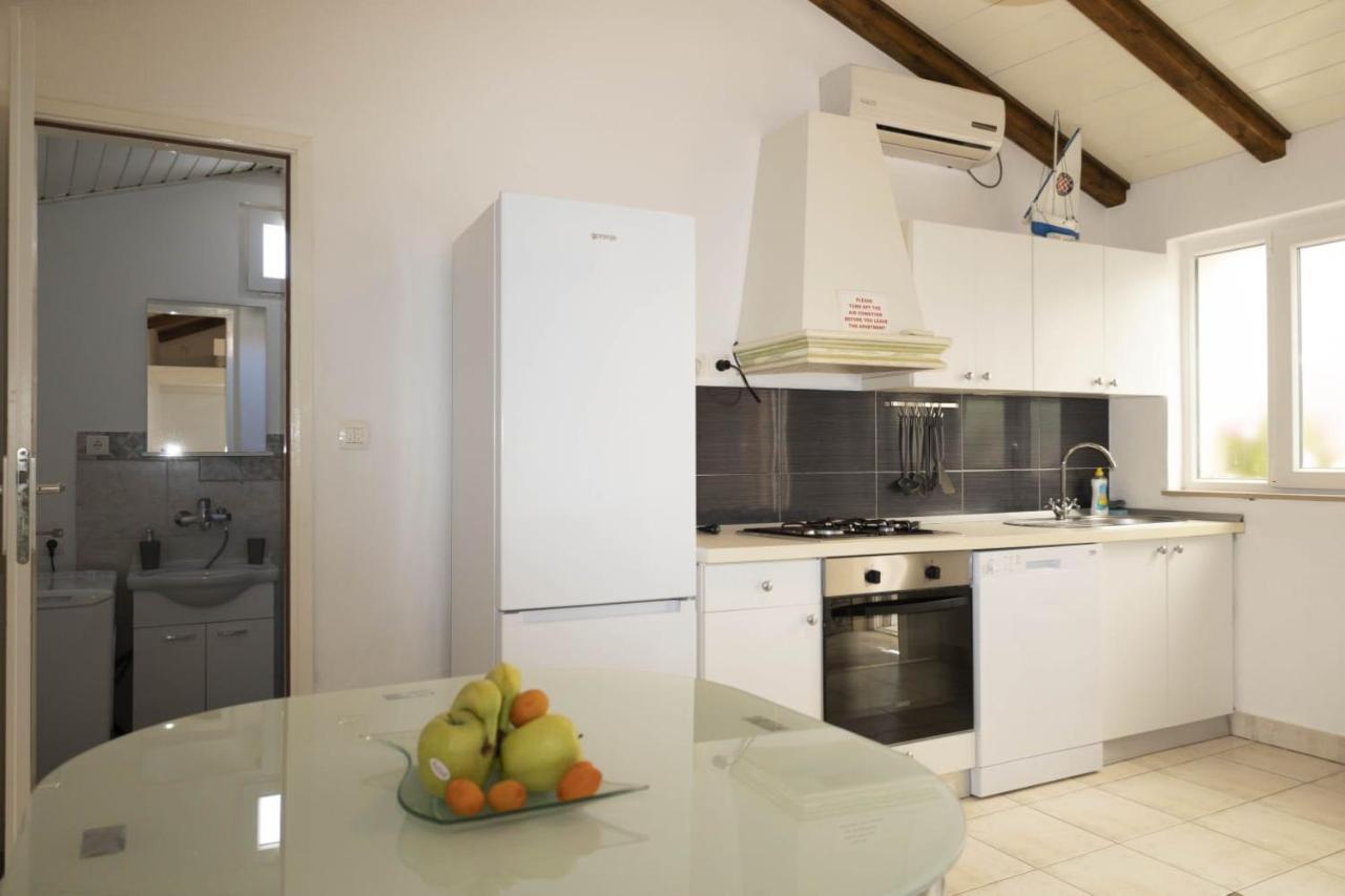 Appartement M&T à Supetar Extérieur photo