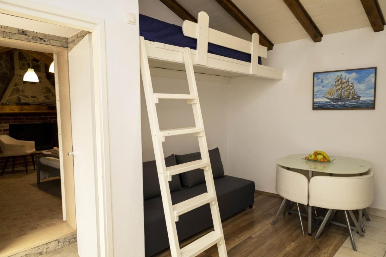 Appartement M&T à Supetar Extérieur photo
